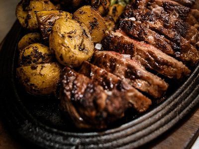 Restaurants & Dining