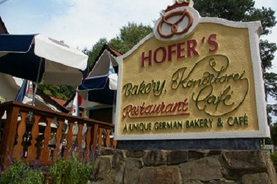 Hofer's of Helen Bakery & Cafe