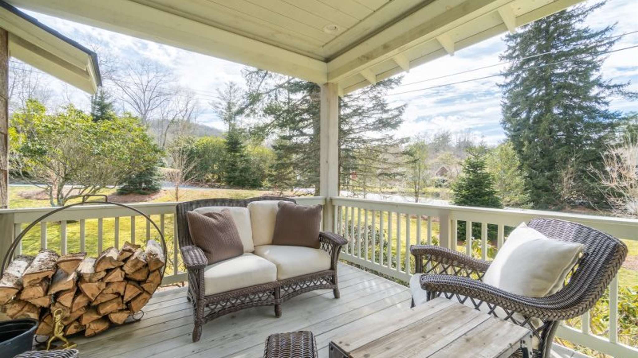 Rent In Highlands Walk To Town Properties