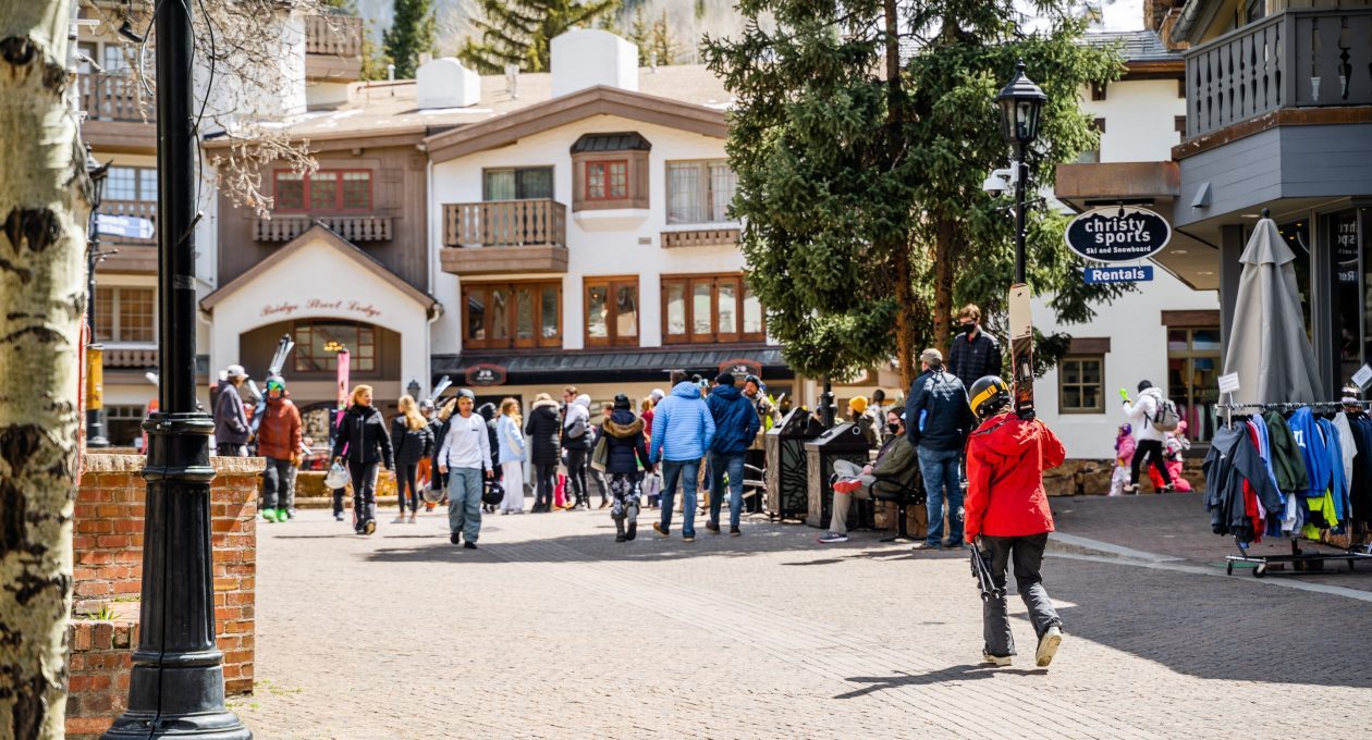 5 Best Apres Ski Spots In Vail And Beaver Creek