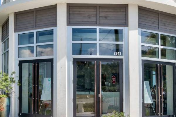 Image of the V Building in Seagrove Beach