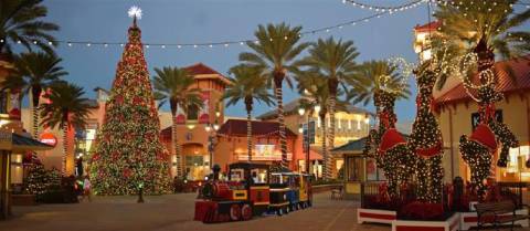 Destin Commons Holiday