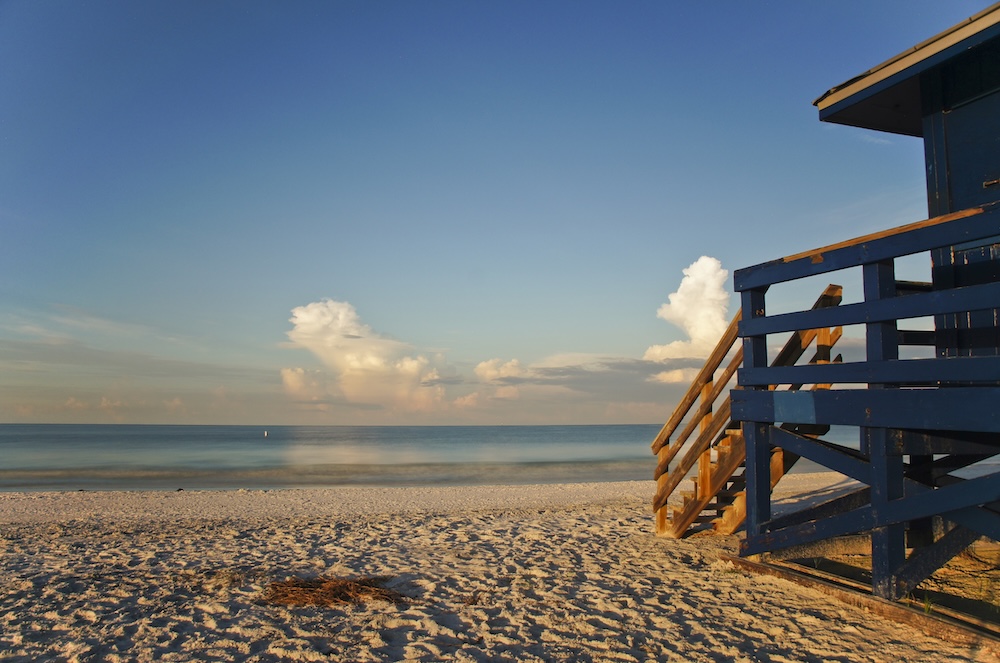 life guard stand on siesta key crescent beach