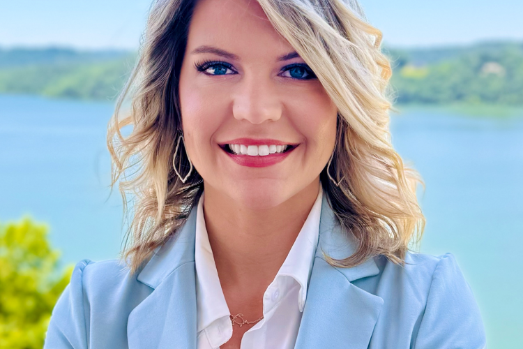 Meet Holly Sheets: Vacation Homes Manager at Escape to Center Hill