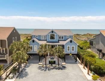 Why Choose a Local Holden Beach Property Management Company Over OTAs