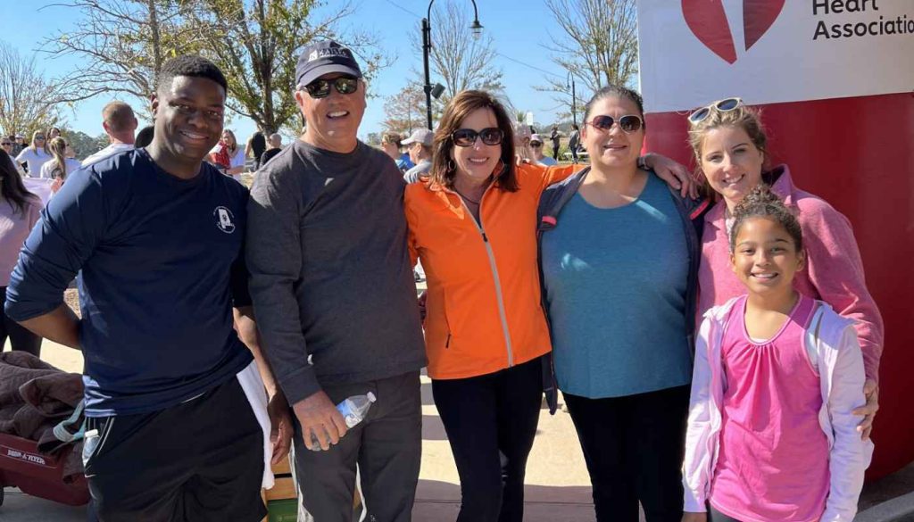 kaiser vacation rentals owner and employees at fundraiser event