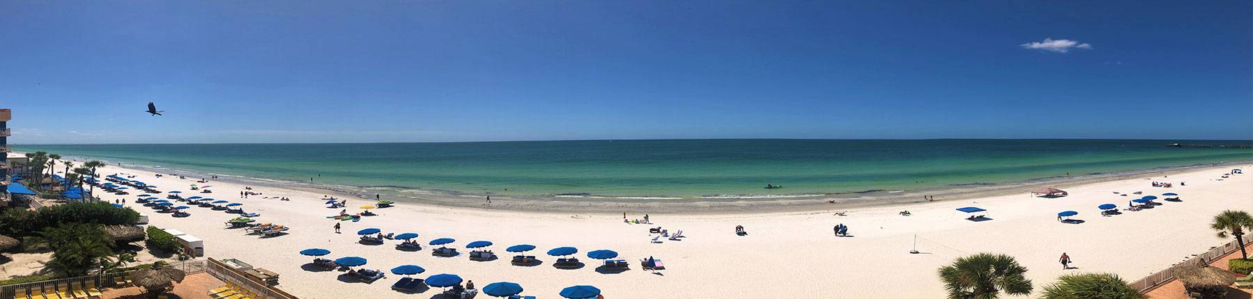 Beach Umbrellas along the Suncoast | Long Key Vacation Rentals
