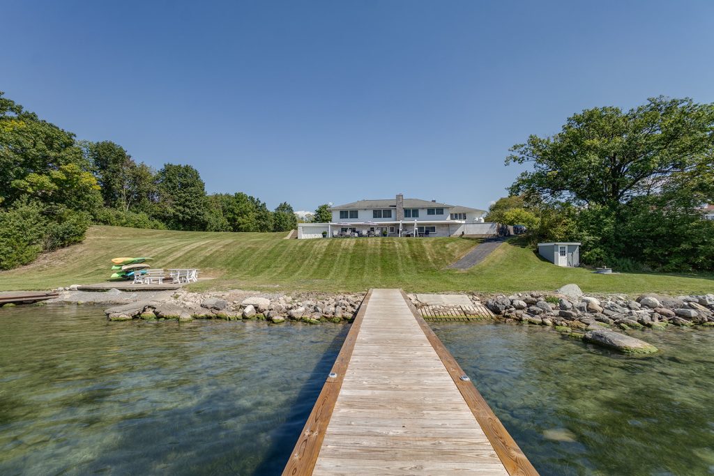 wide open views a seneca lake vacation rental
