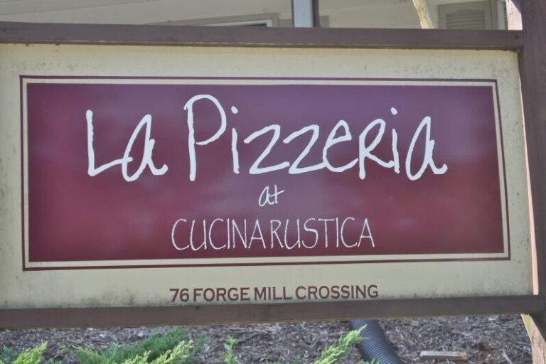 La Pizzeria