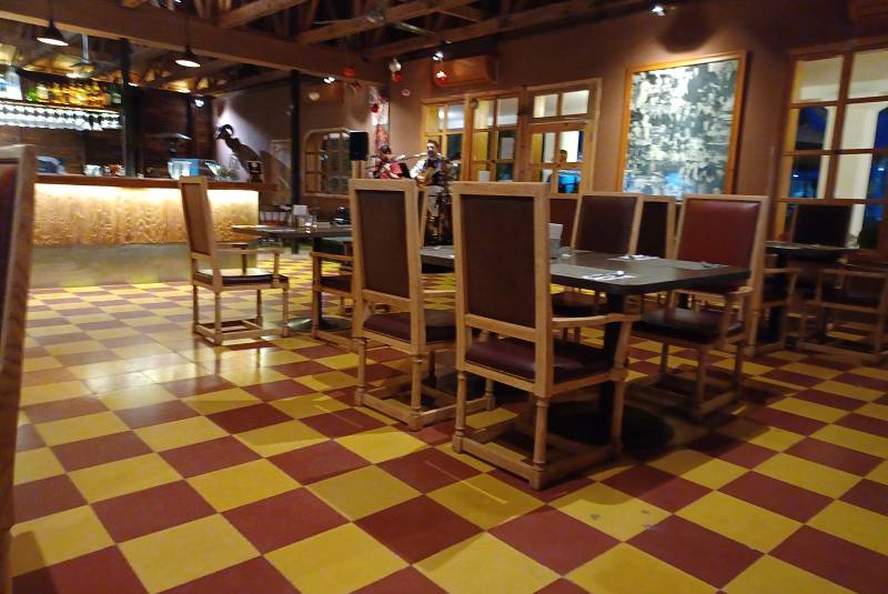 Mesas Música Alfredos Restaurante San Felipe