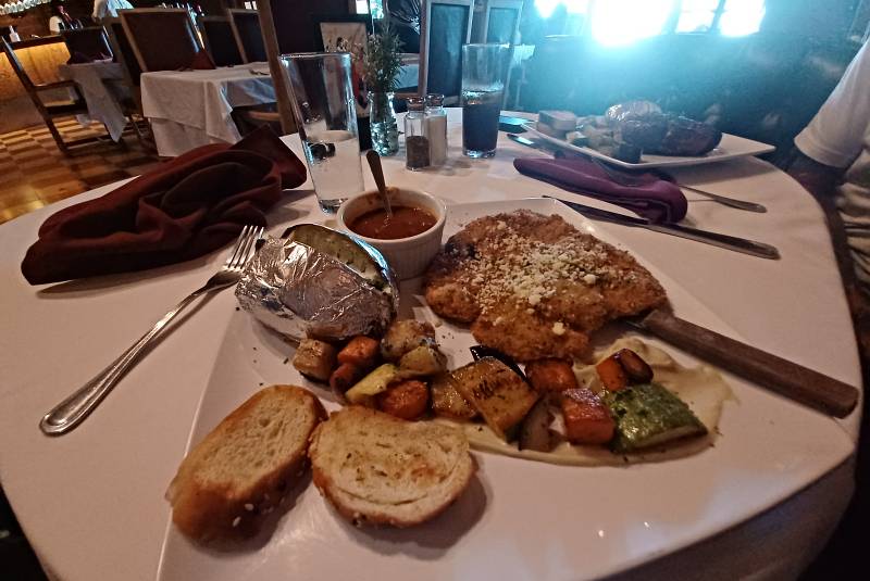 Cena en Alfredo's Restaurante San Felipe