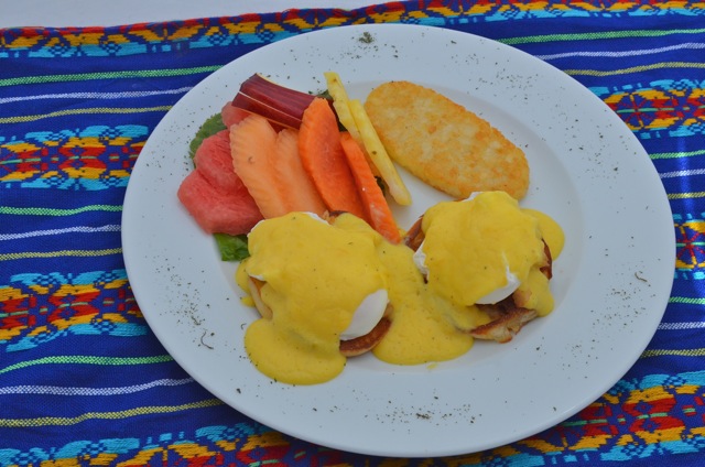 Combo de plato de frutas del restaurante Pavilion