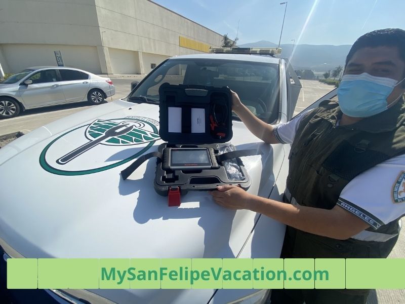 Equipo de diagnóstico de motor moderno utilizado por Green Angels México
