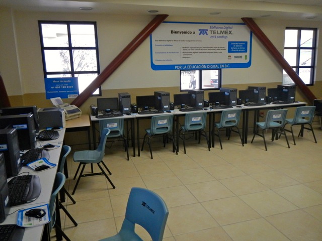 sala de informática en el Centro Cultural San Felipe