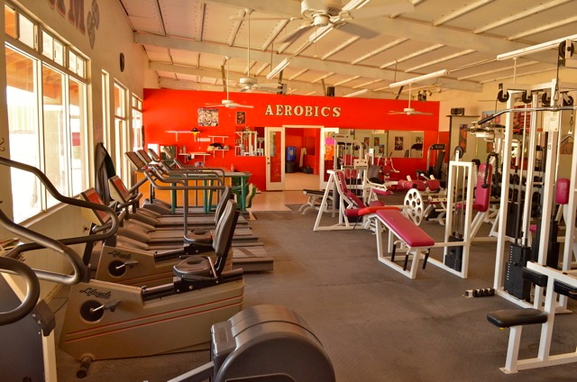 Aeróbicos en el gimnasio Squatts 