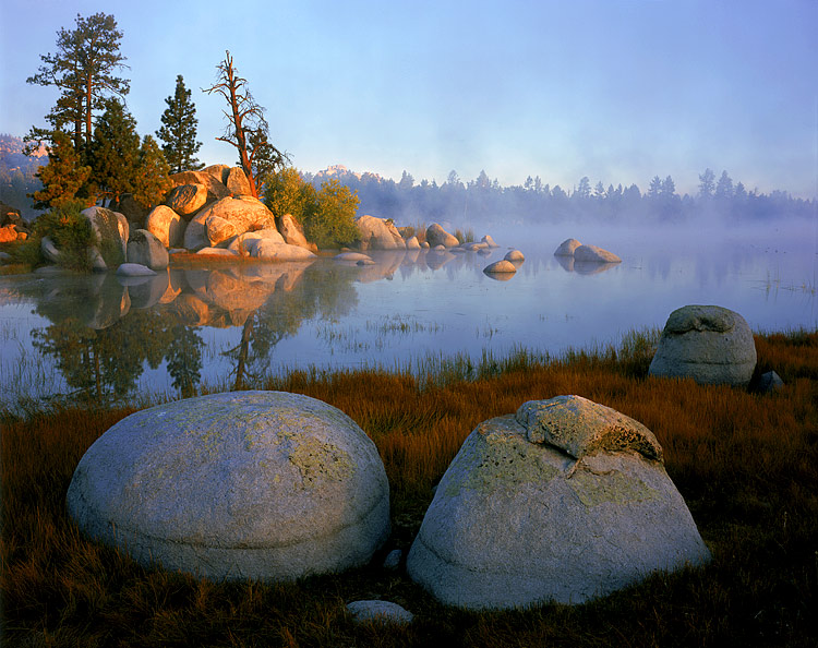 Niebla matutina Laguna Hanson