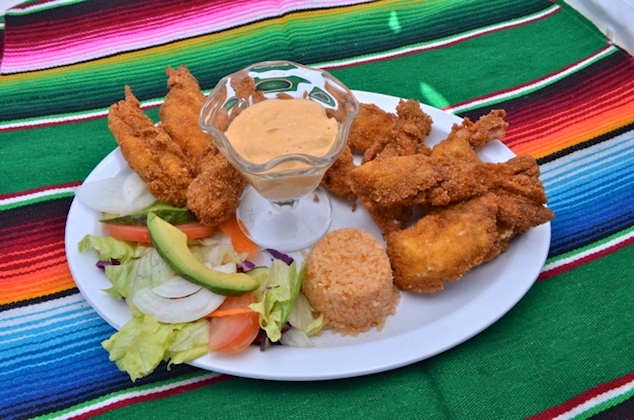 Pescado frito en el restaurante La Morena