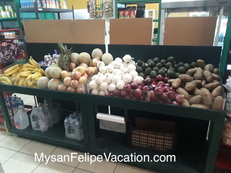 Rancho Market y Deli San Felipe - sección de productos