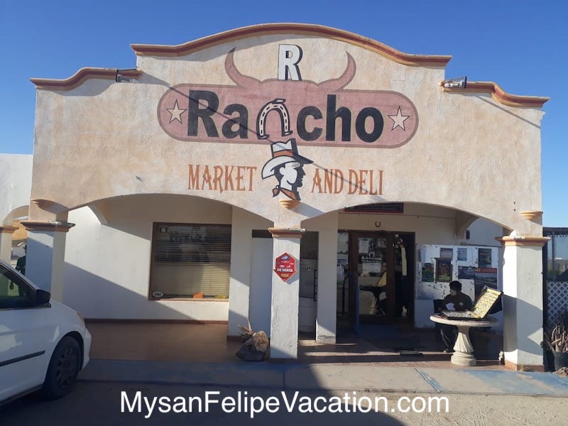 Vista frontal de Rancho Market y Deli San Felipe