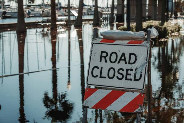 photo of road closed sign