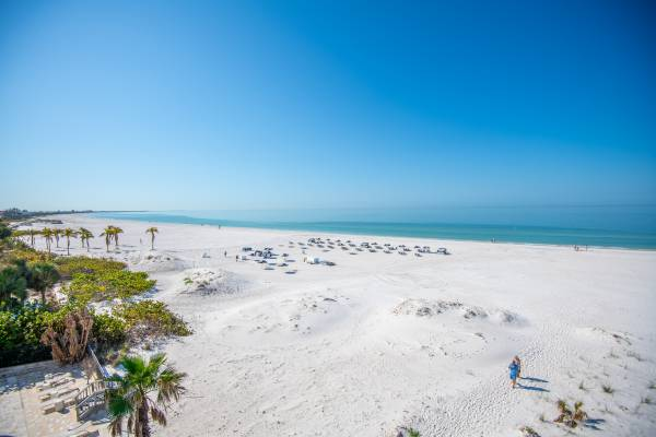 Photo of pool at Vistas on the Gulf