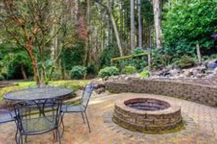 How Improve Yard Your Vacation Rental