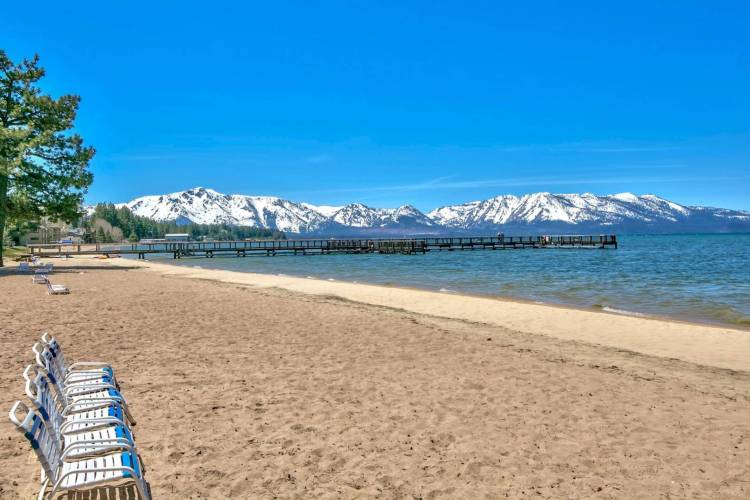 lakeland village beach
