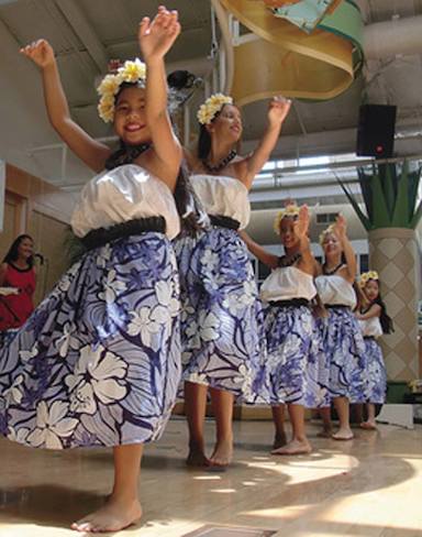 Watch a Free Keiki (kid) Hula Show
