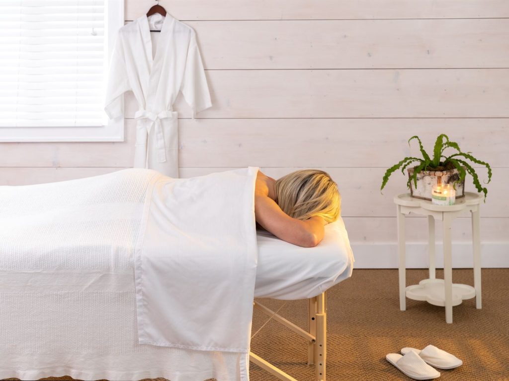 Spa w-woman