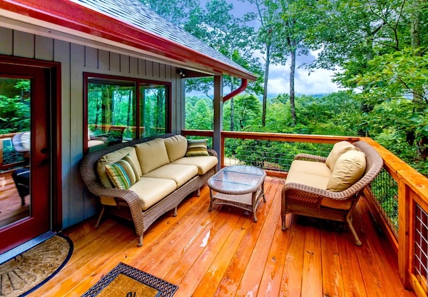 Pet Friendly Home 