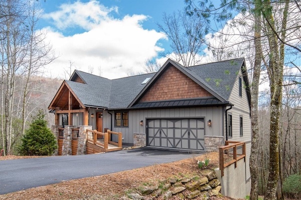 Connestee Falls vacation Rental